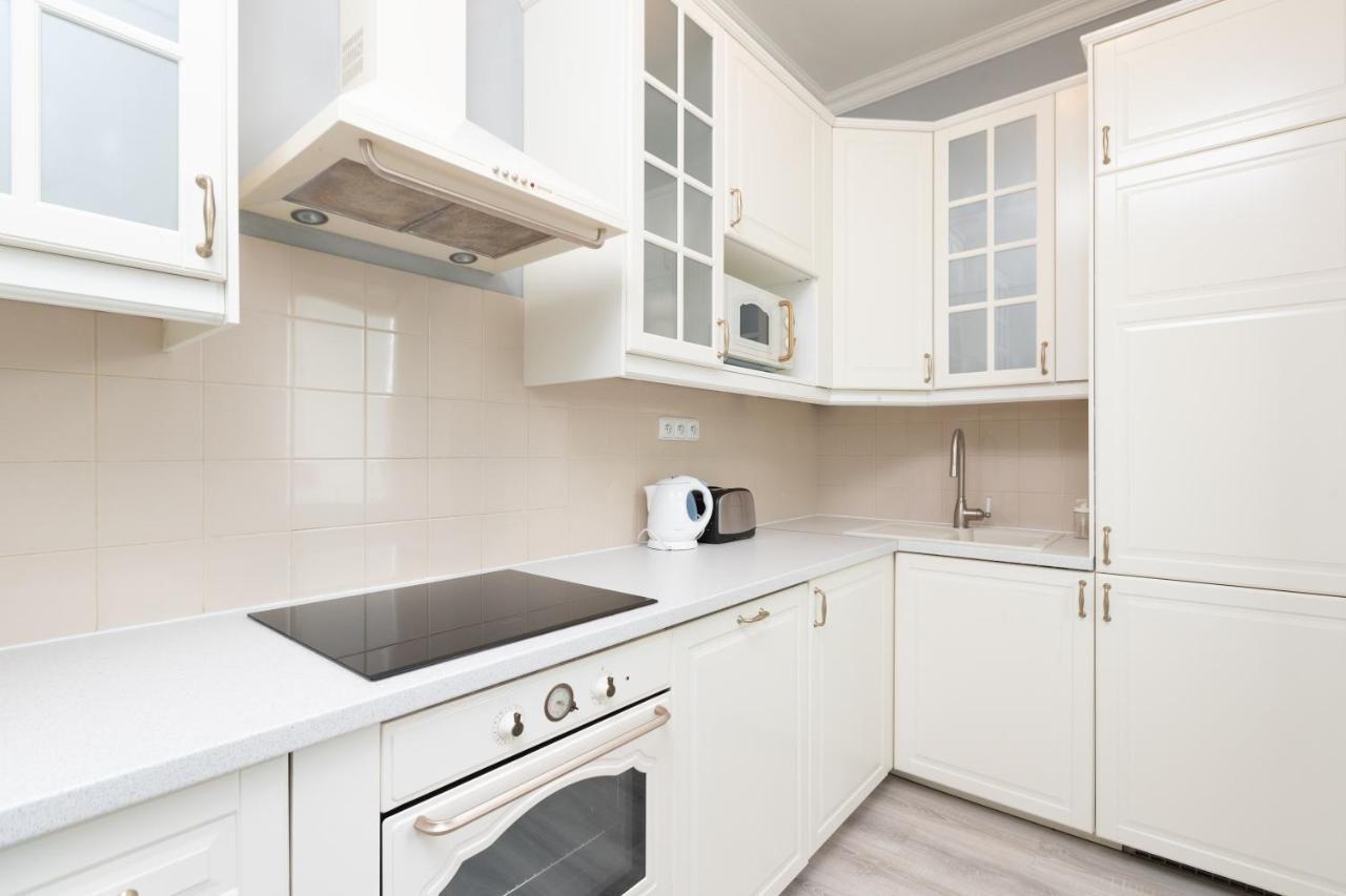 Luxury Central 150M2 Apartment On Wencelas Square With Private Garage Prague Exterior photo